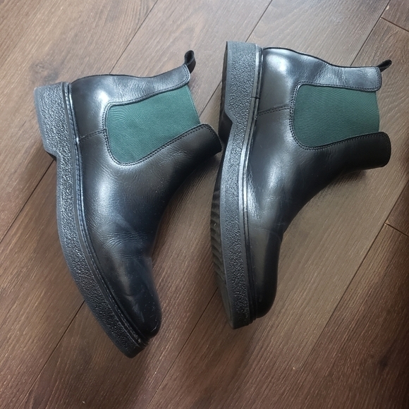 FRENCH Connection Nora Crepe Sole Chelsea Boots - Picture 5 of 12